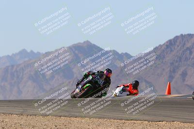 media/Apr-16-2022-CVMA (Sat) [[090b37c3ce]]/Race 13 Supersport Open/